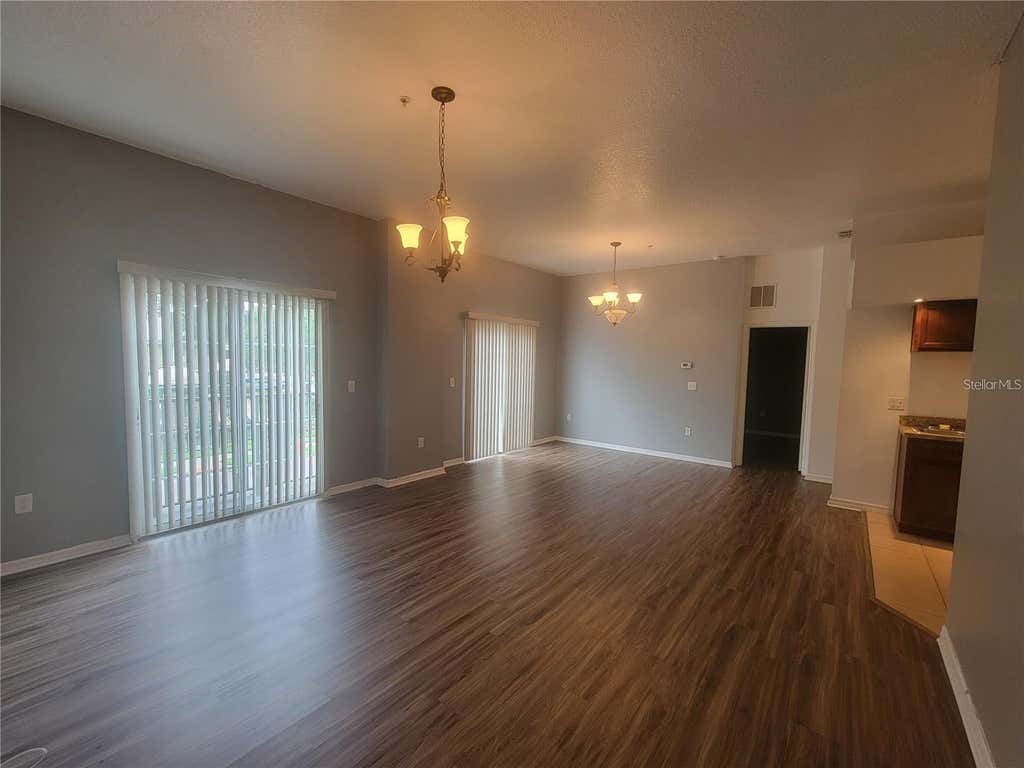 Photo of 1432 Broken Oak Drive #31A, Winter Garden, FL 34787 (MLS # G5115164)