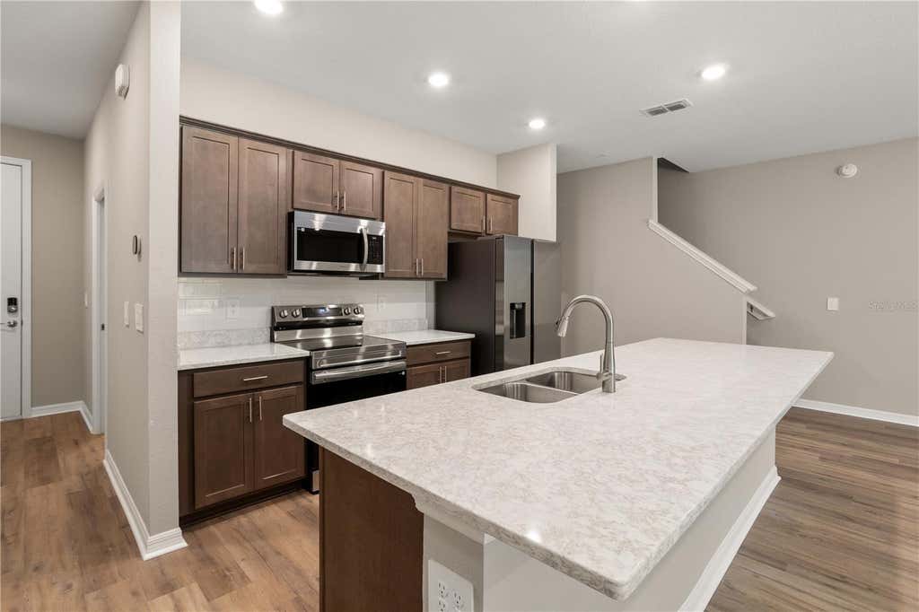 Photo of 38 Sunset Haven Loop, Saint Cloud, FL 34771 (MLS # L4964451)