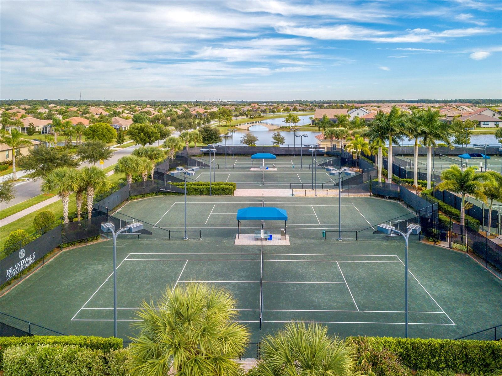 ISLANDWALK/WEST VLGS PH 3D-1 - Residential