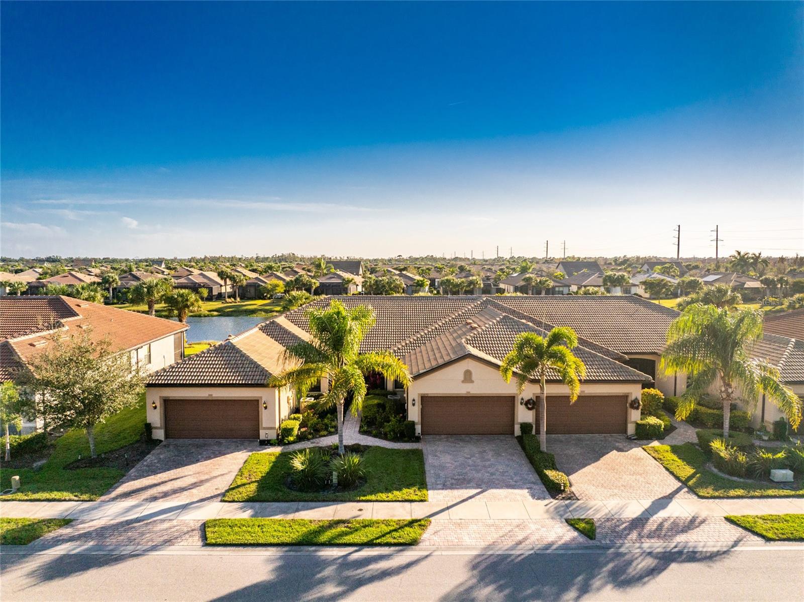 ISLANDWALK/WEST VLGS PH 3D-1 - Residential