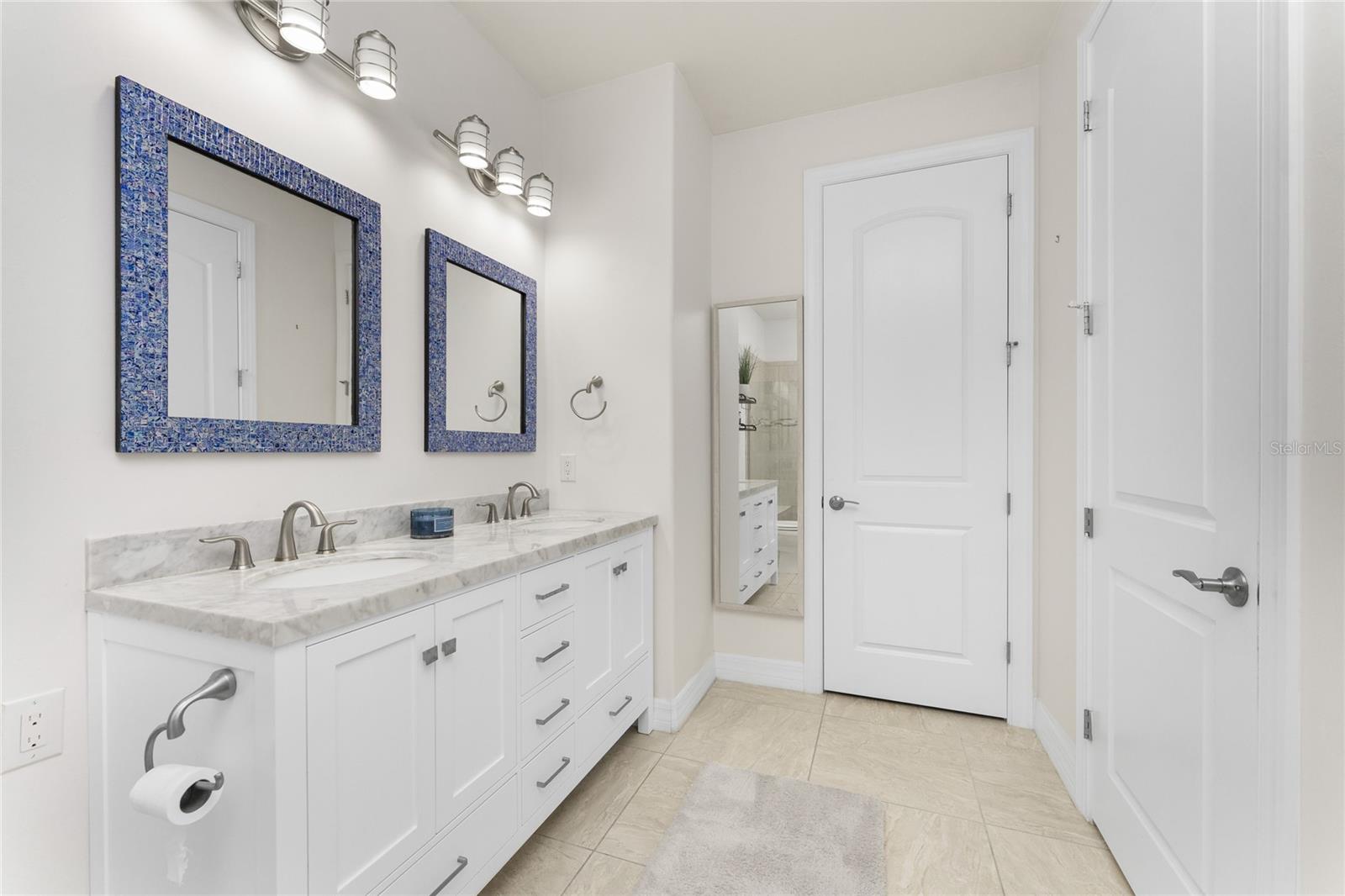 ISLANDWALK/WEST VLGS PH 3D-1 - Residential