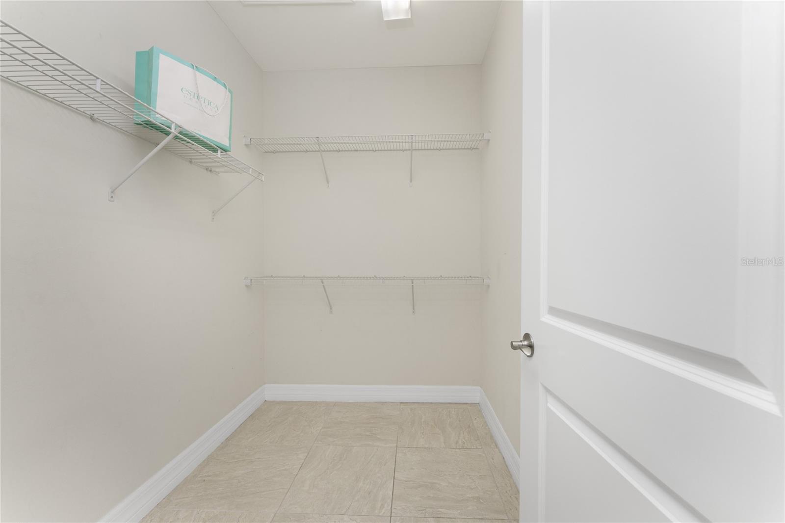 ISLANDWALK/WEST VLGS PH 3D-1 - Residential