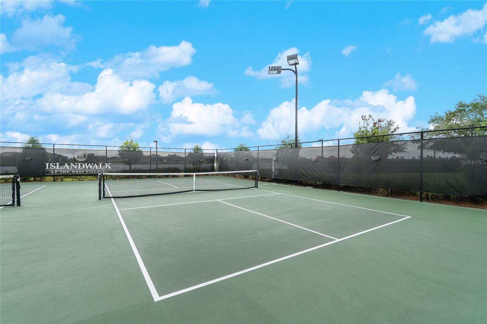 ISLANDWALK/WEST VLGS PH 3D-1 - Residential