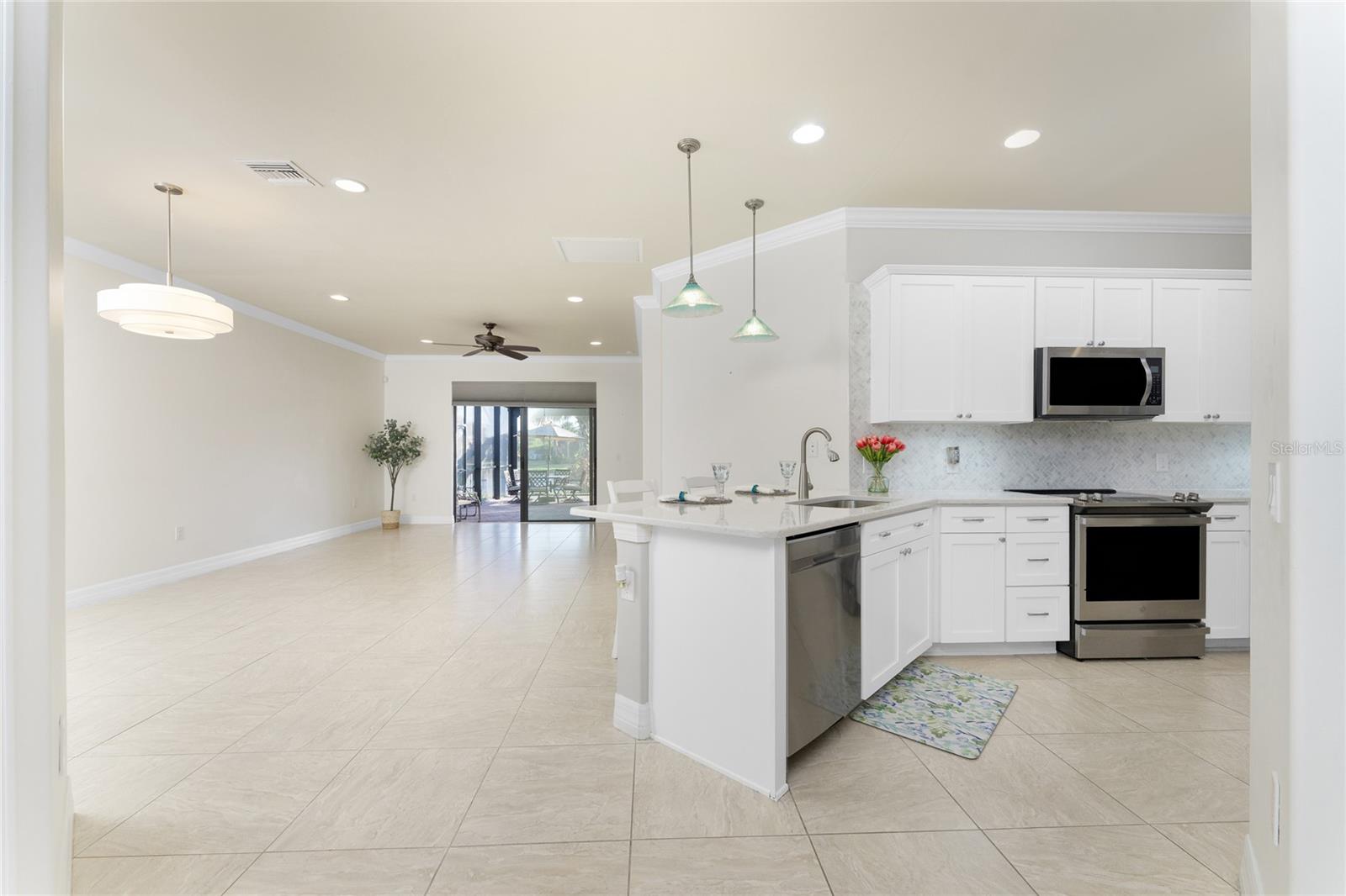 ISLANDWALK/WEST VLGS PH 3D-1 - Residential