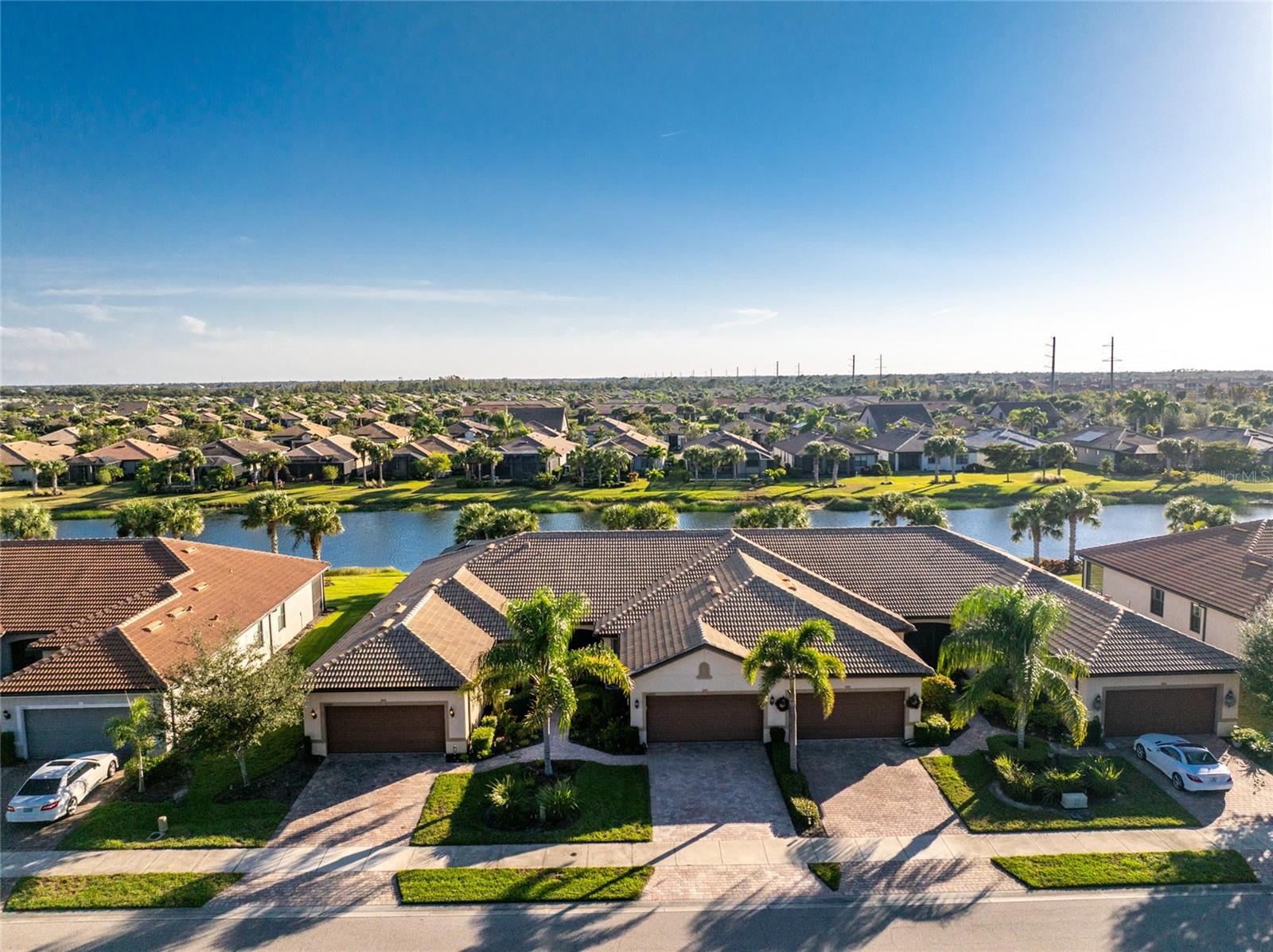 ISLANDWALK/WEST VLGS PH 3D-1 - Residential