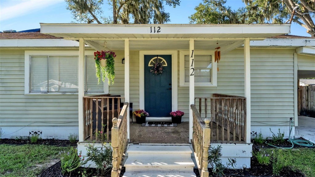Photo of 112 8th Street NE, Fort Meade, FL 33841 (MLS # L4965997)