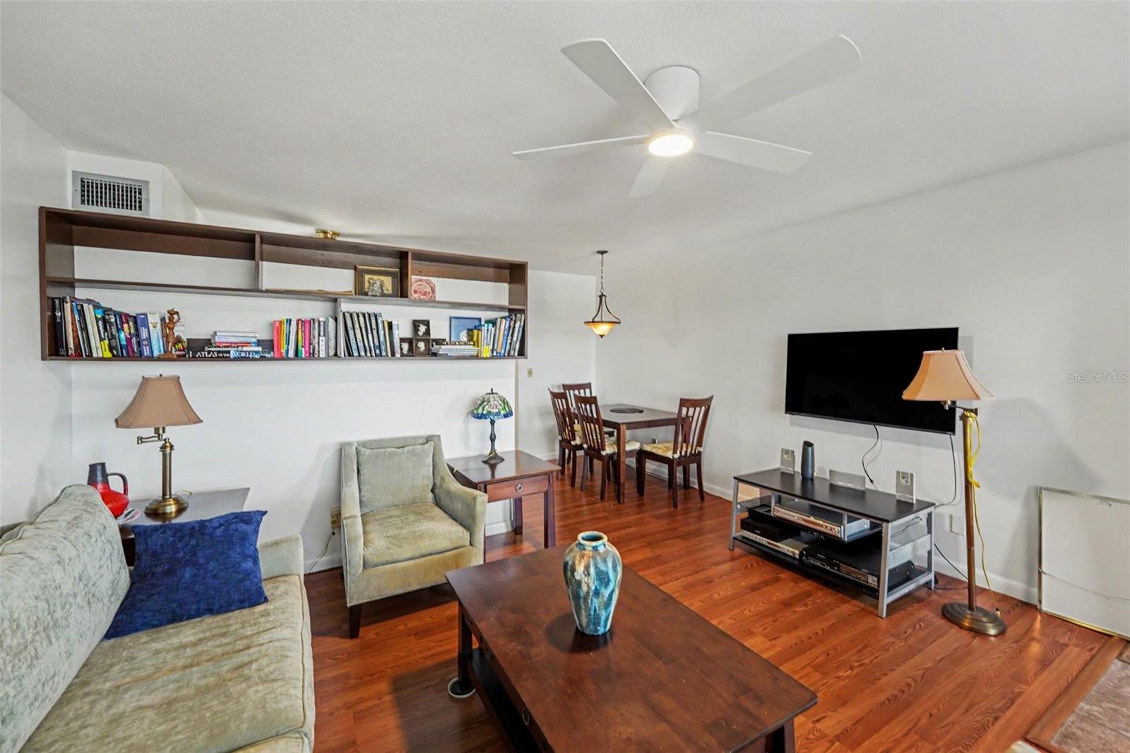 KALMIA CONDO - Residential