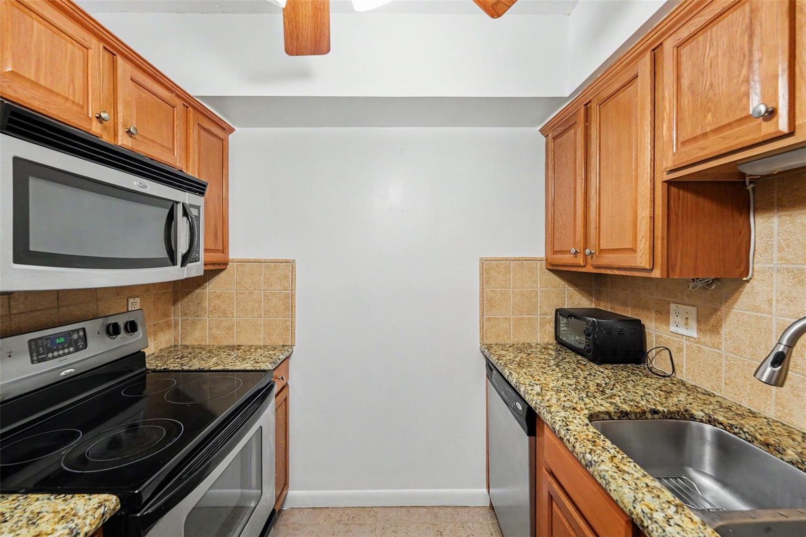 KALMIA CONDO - Residential