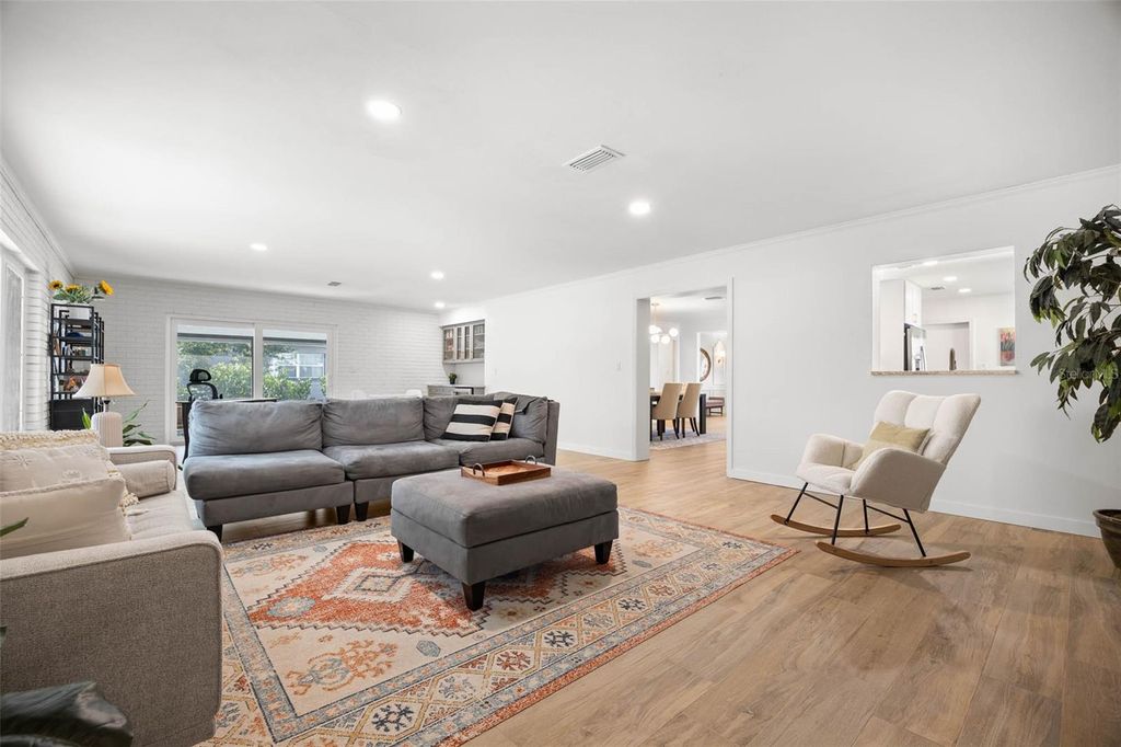 Photo of 1518 S Richard Avenue, Tampa, FL 33629 (MLS # TB8474812)