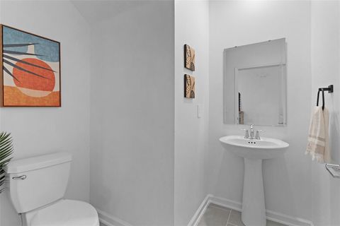 Tiny photo for 779 Kapi Drive, Groveland, FL 34736 (MLS # G5111711)