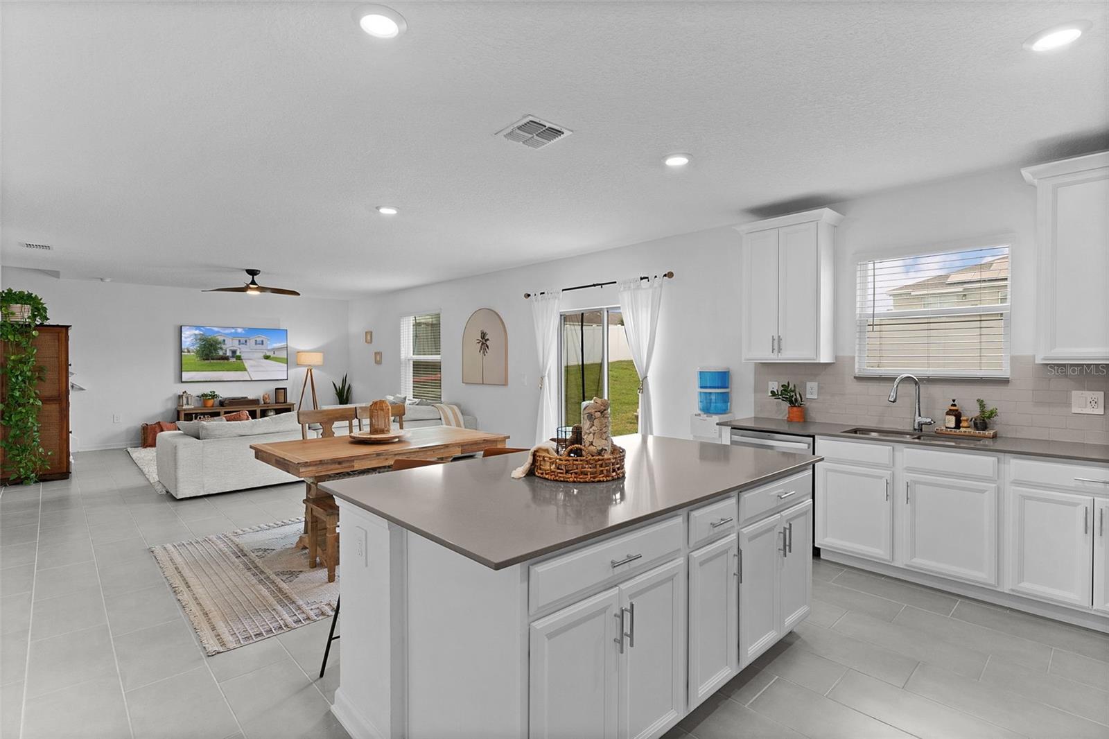 BELLEVUE AT ESTATES - Residential