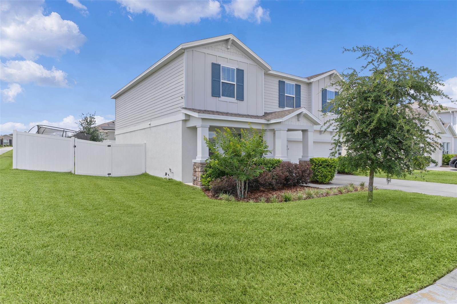 BELLEVUE AT ESTATES - Residential