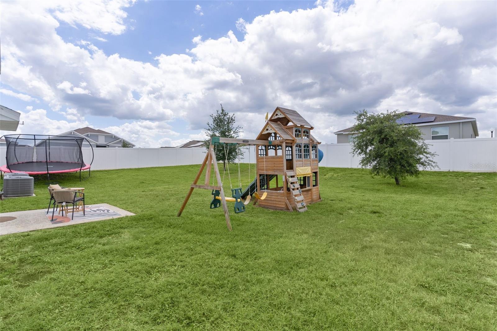 BELLEVUE AT ESTATES - Residential