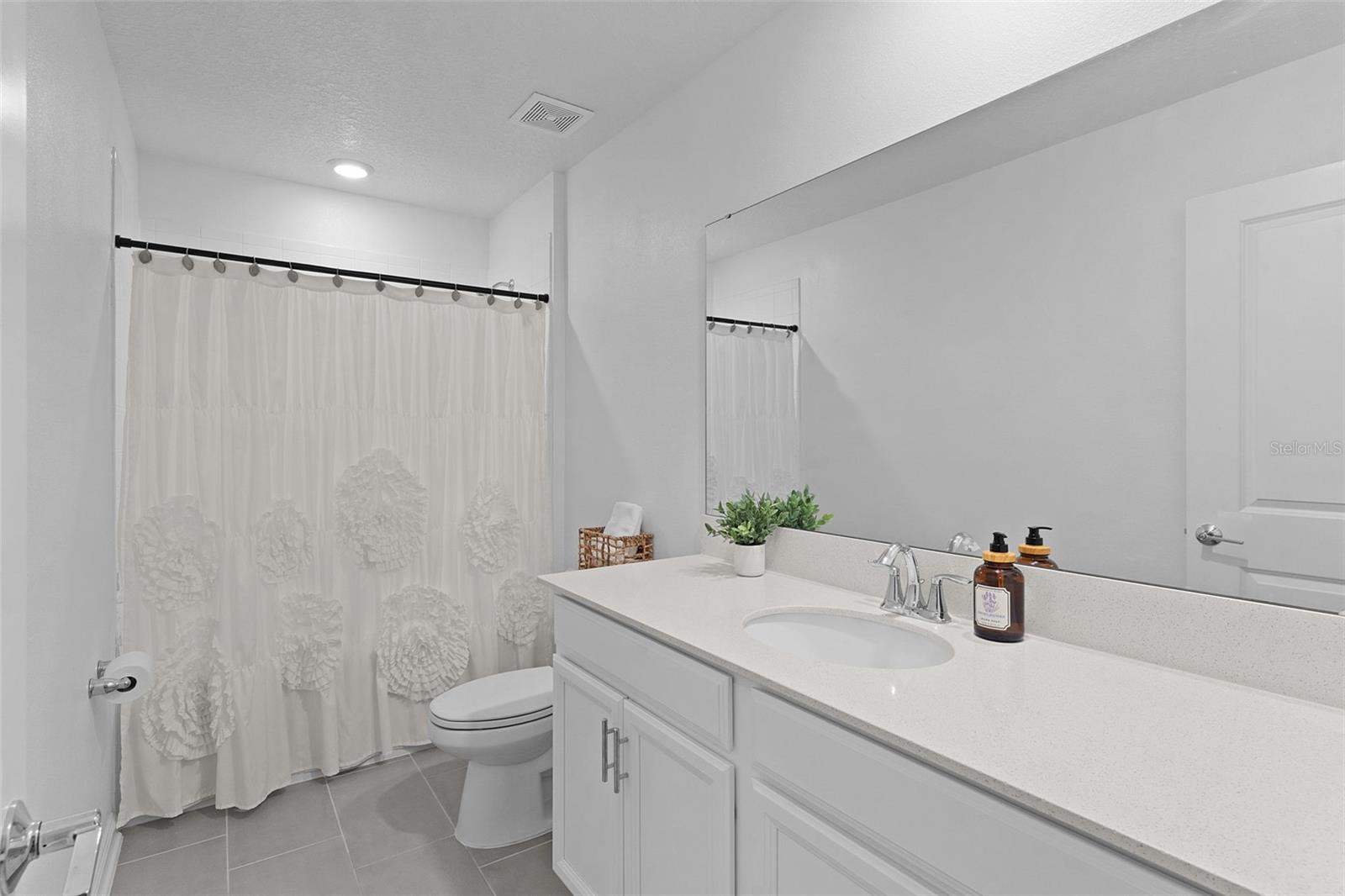 BELLEVUE AT ESTATES - Residential