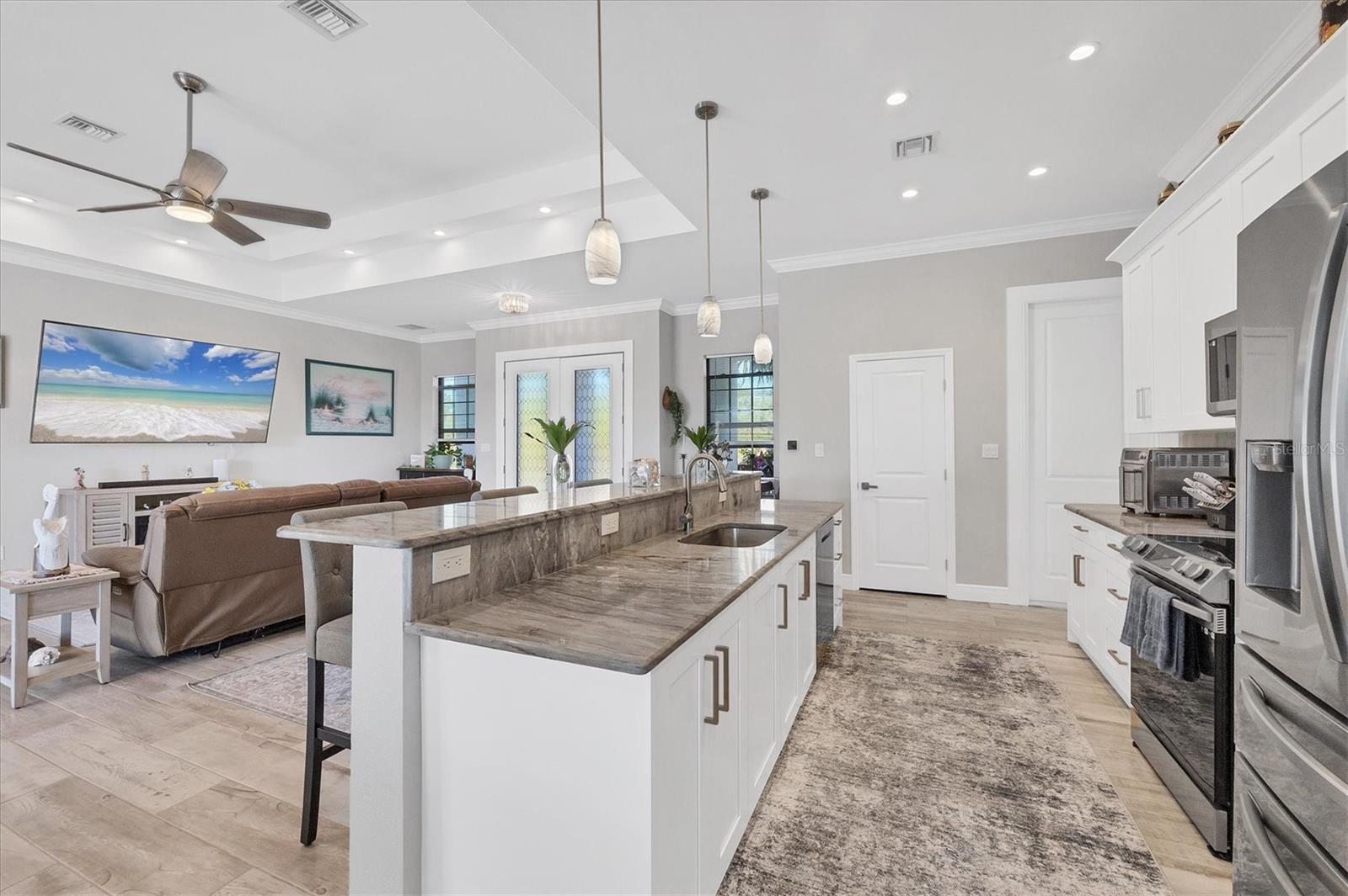 SOUTH GULF COVE - Residential