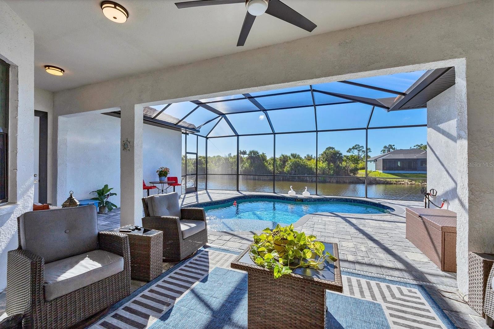 SOUTH GULF COVE - Residential