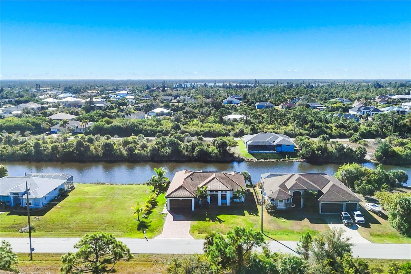 SOUTH GULF COVE - Residential
