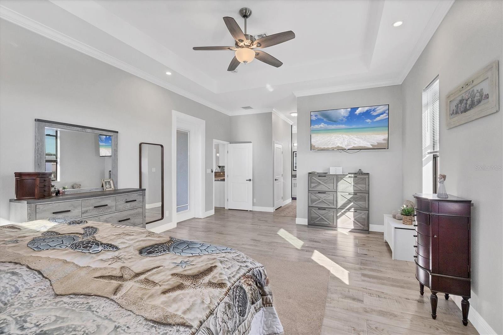 SOUTH GULF COVE - Residential