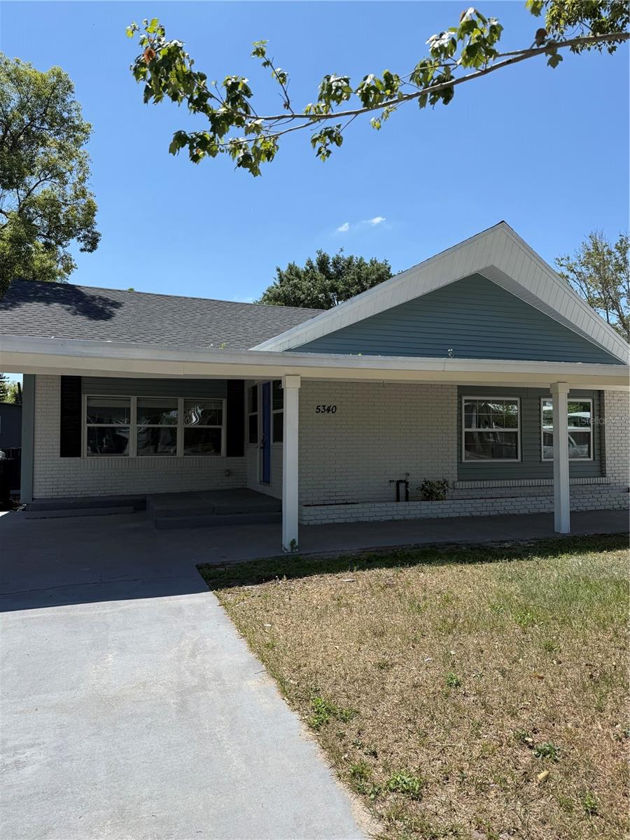 BROSCHE SUB - Residential Lease