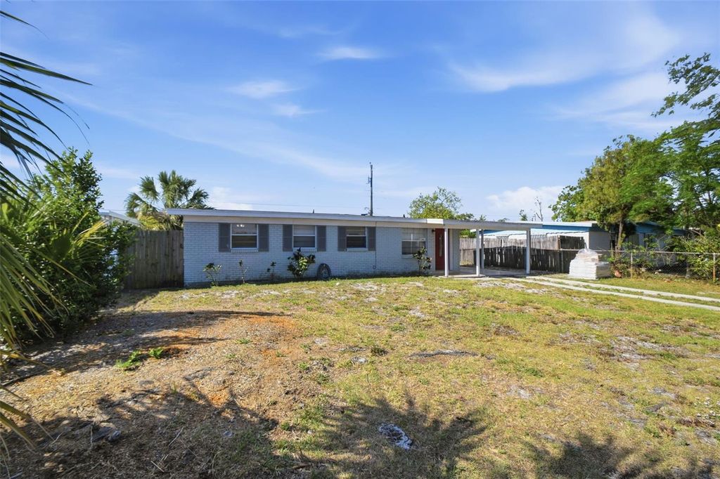 Photo of 6810 Tuttle Street, Tampa, FL 33634 (MLS # O6393879)