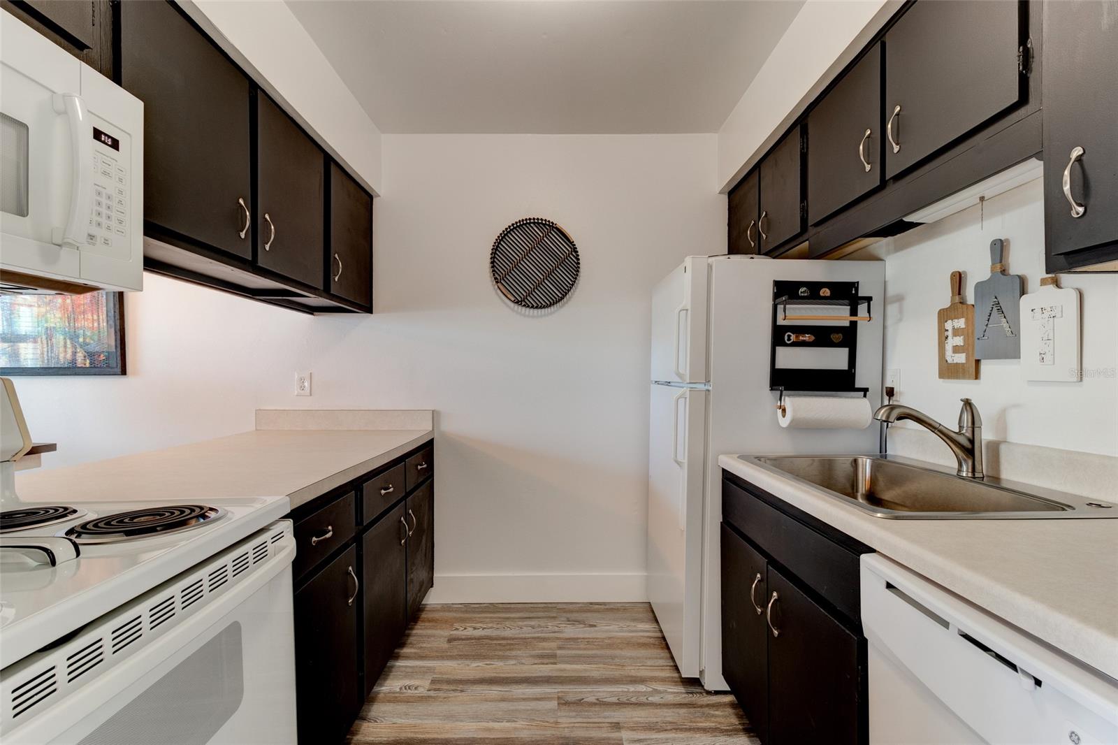 Village Colony Beach Club - Residential