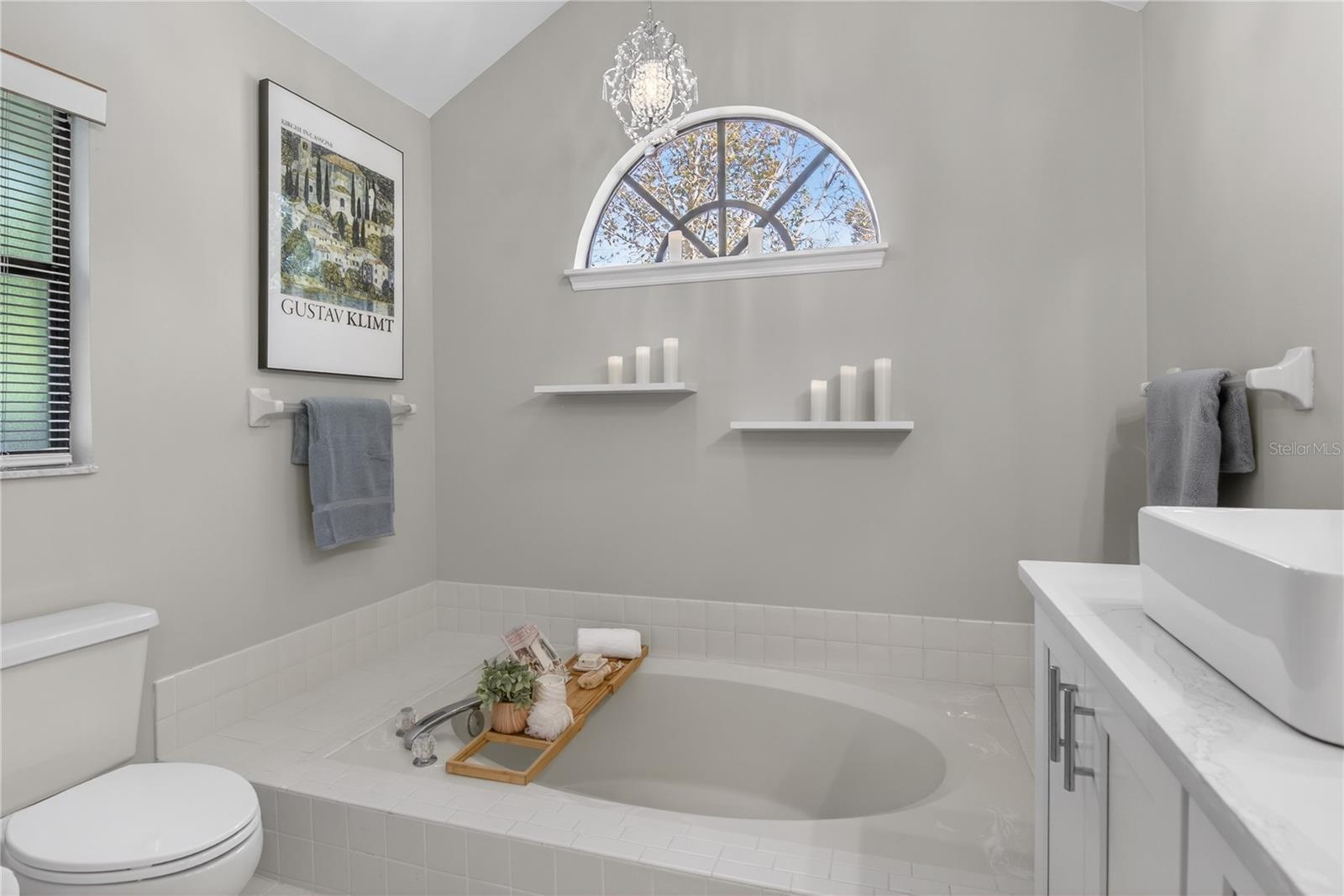 LONGWOOD GREEN REP - Residential