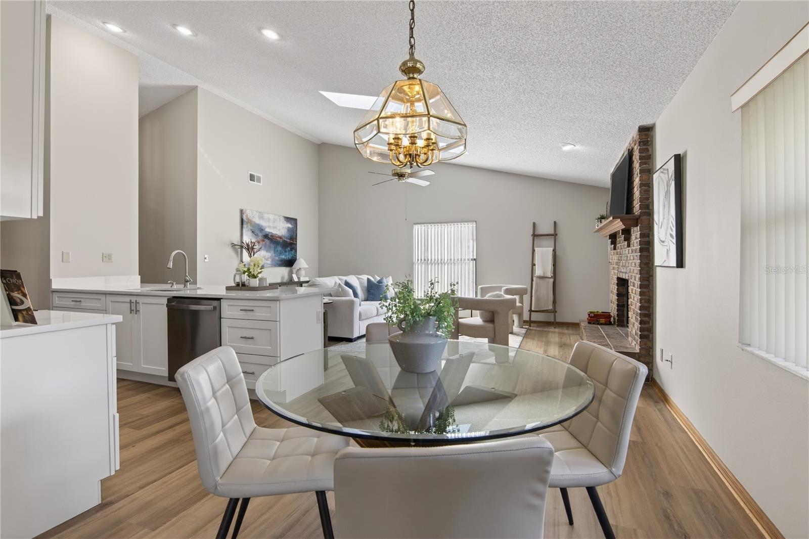 LONGWOOD GREEN REP - Residential