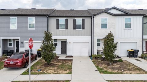 221 MANDOVI STREET DAVENPORT FL 33837