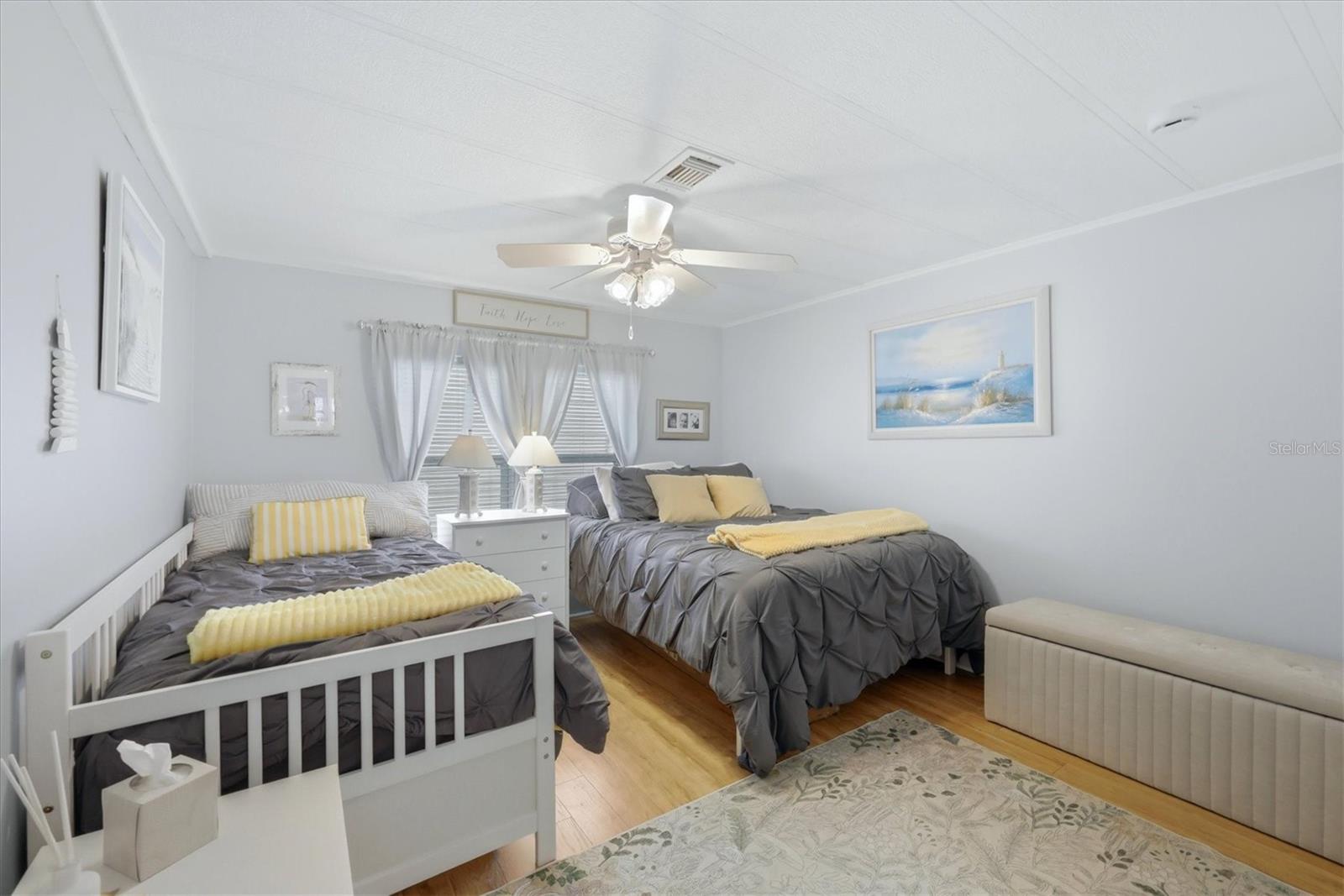 TANGERINE WOODS - Residential