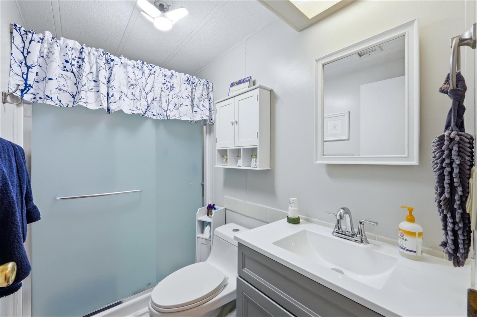 TANGERINE WOODS - Residential