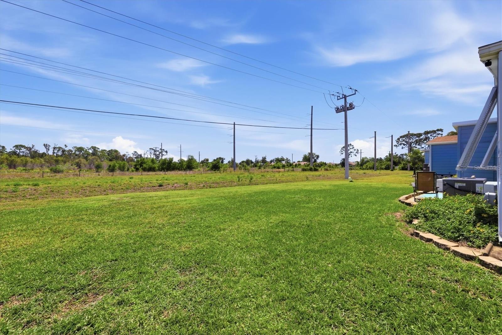 TANGERINE WOODS - Residential