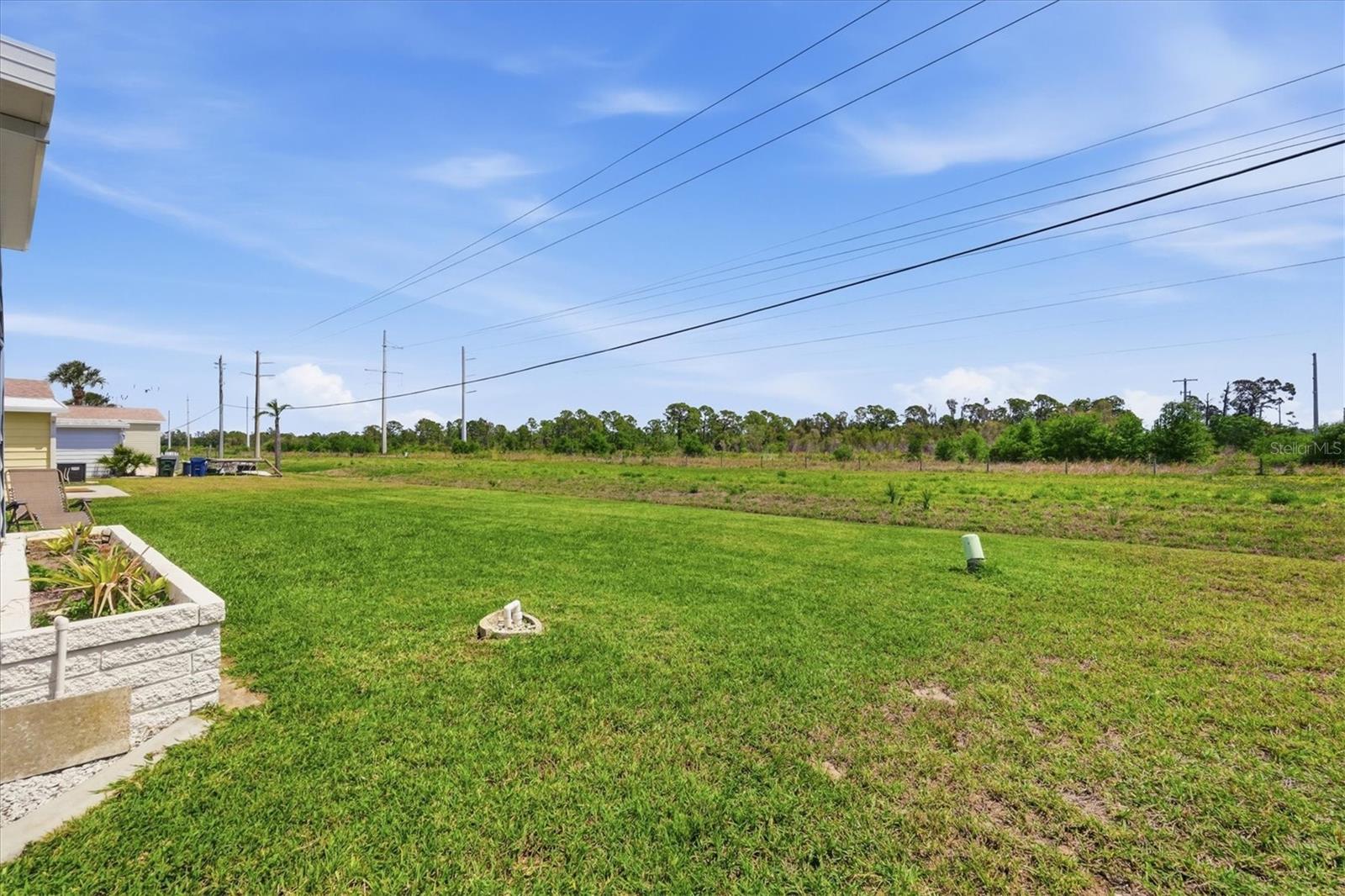 TANGERINE WOODS - Residential