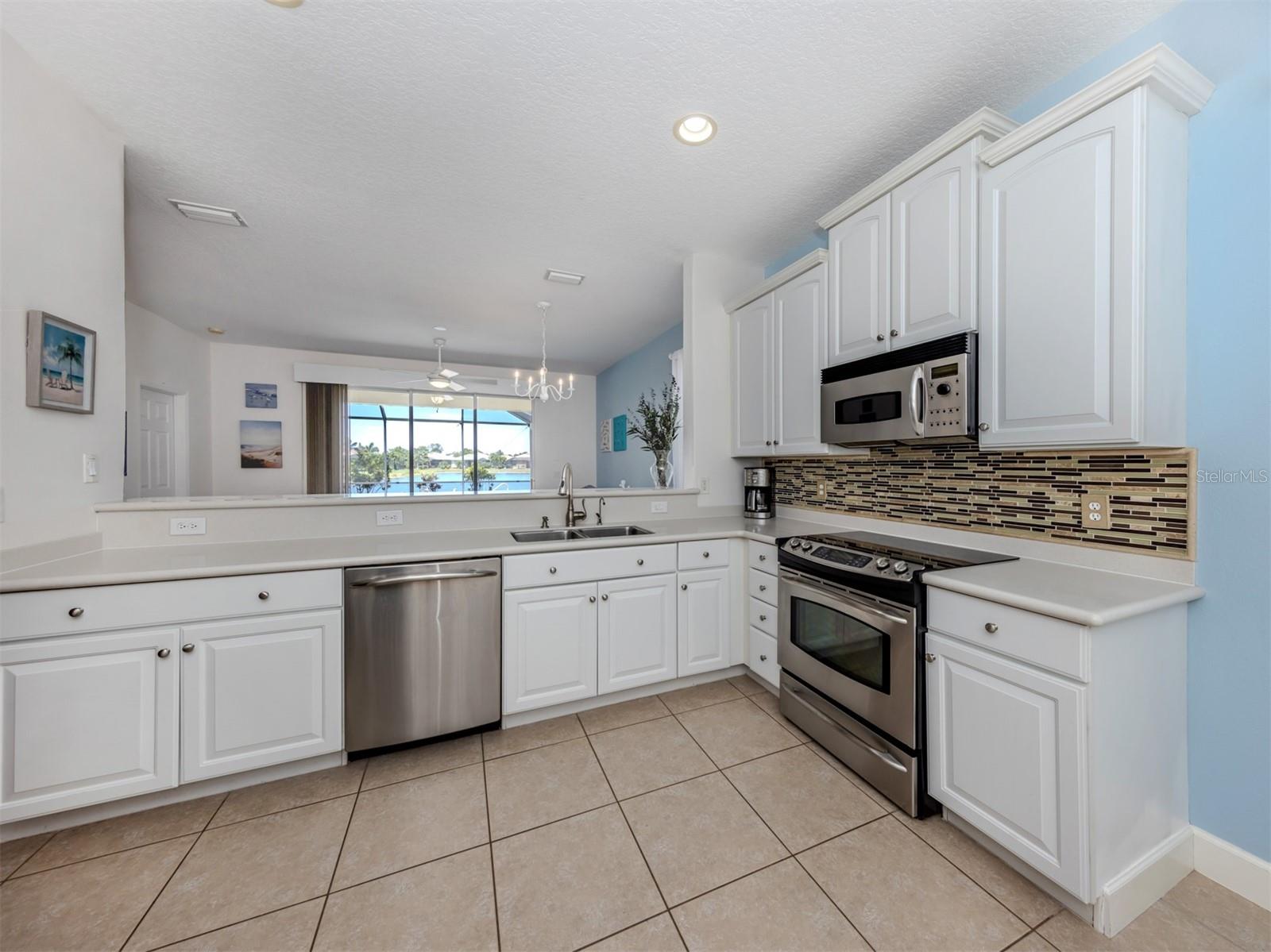 STONEYBROOK AT VENICE - Residential