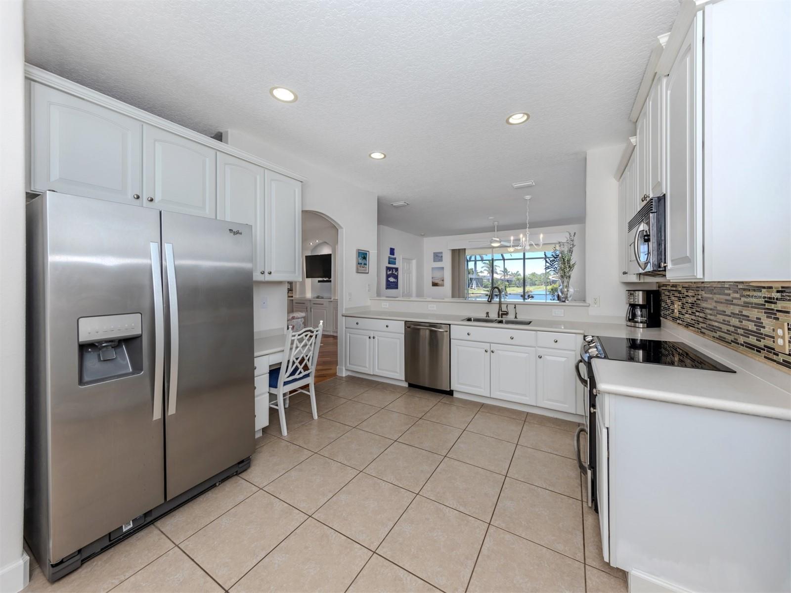 STONEYBROOK AT VENICE - Residential