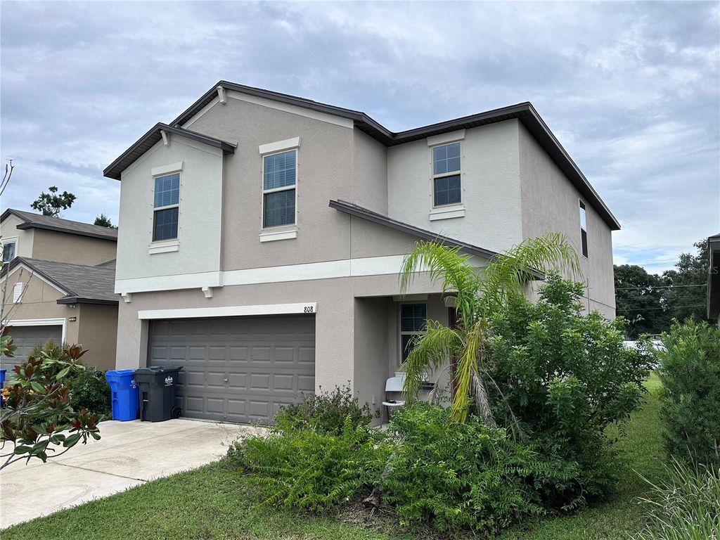 Photo of 808 Nutmeg Spice Place, Ruskin, FL 33570 (MLS # TB8423397)