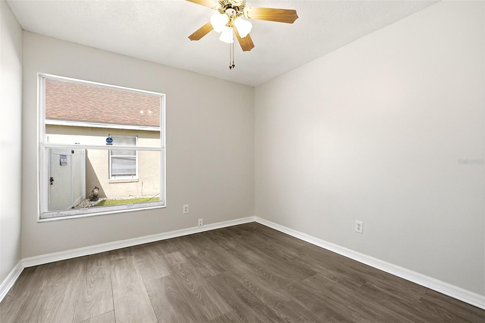 INDIAN POINT PH 6 - Residential