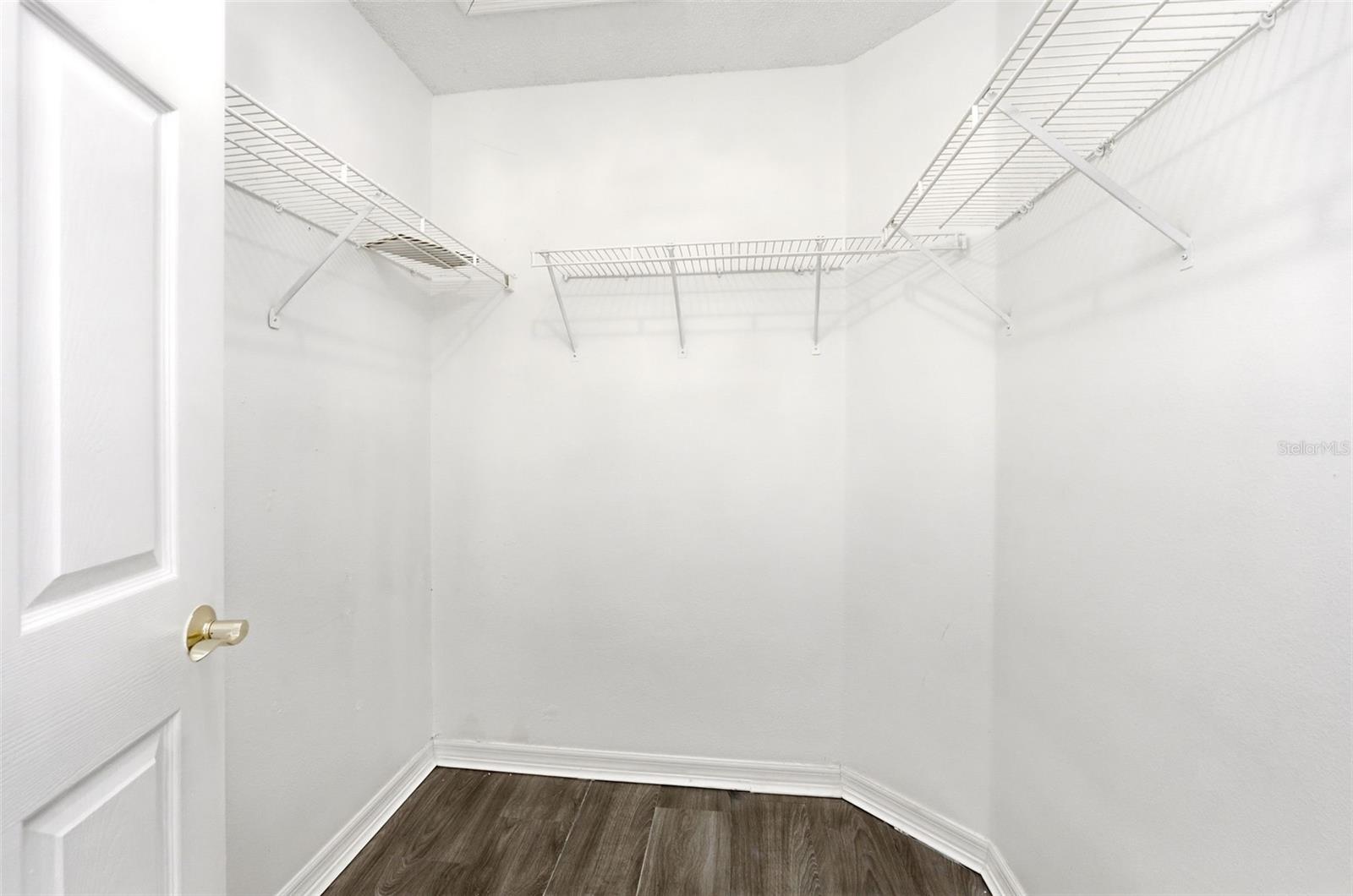 INDIAN POINT PH 6 - Residential