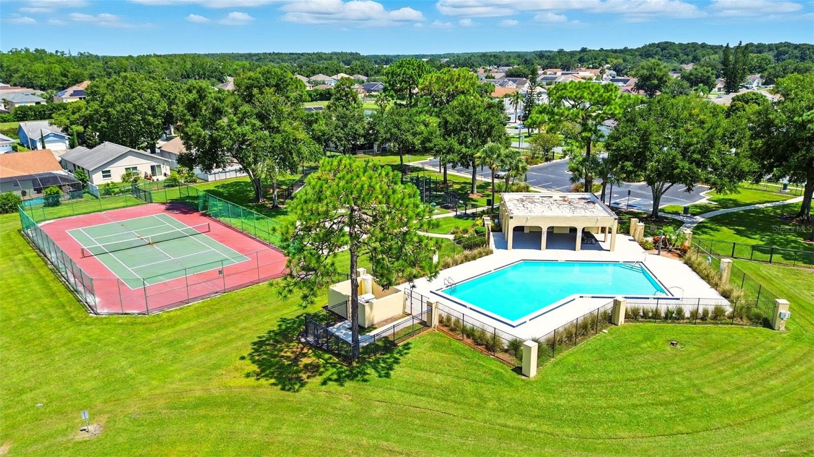 INDIAN POINT PH 6 - Residential