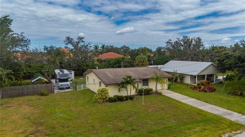 Photo of 1419 Amelia Avenue, Punta Gorda, FL 33980 (MLS # C7517092)