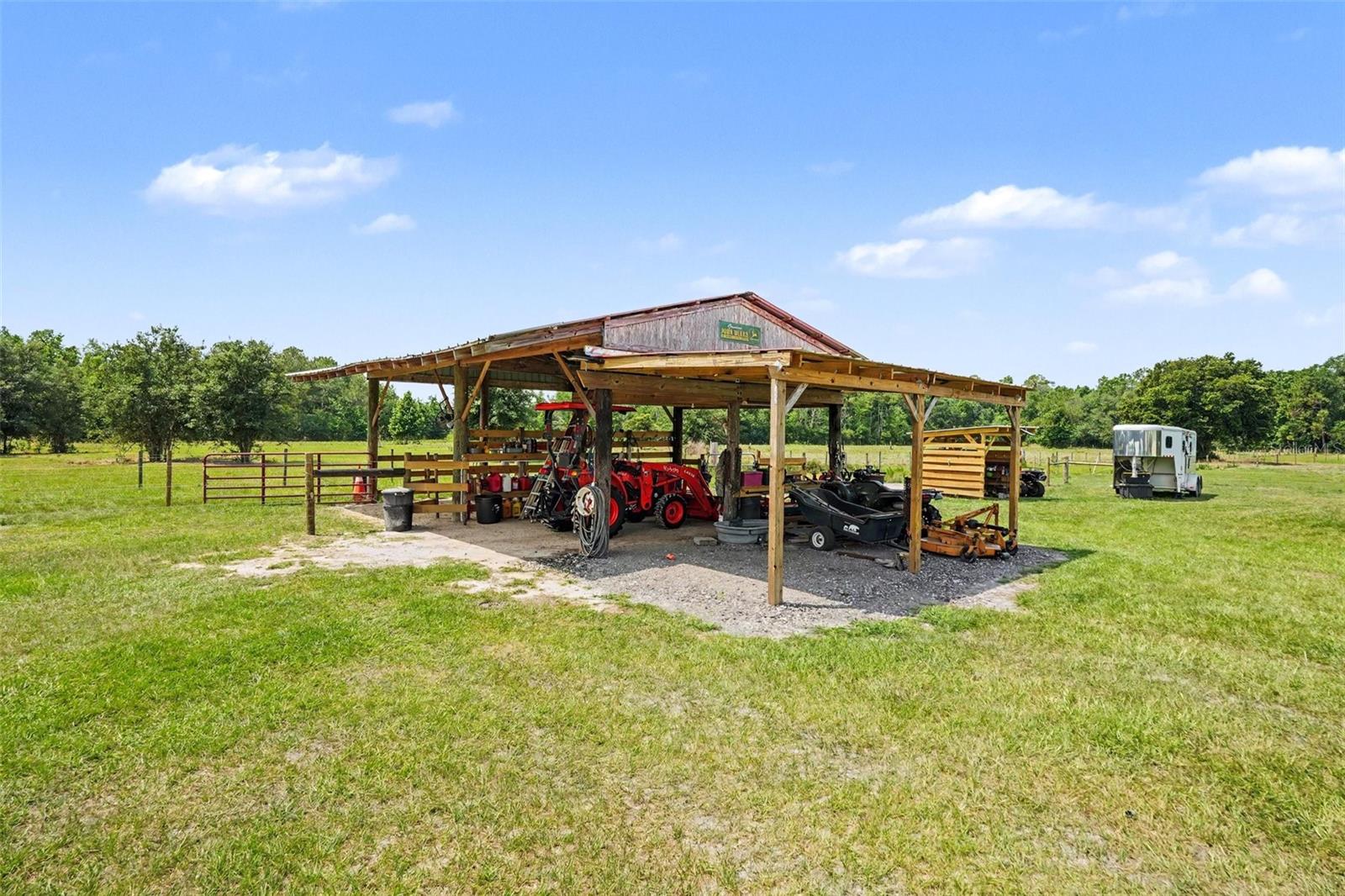 WILDERNESS CROSSINGS FIRST ADD - Residential