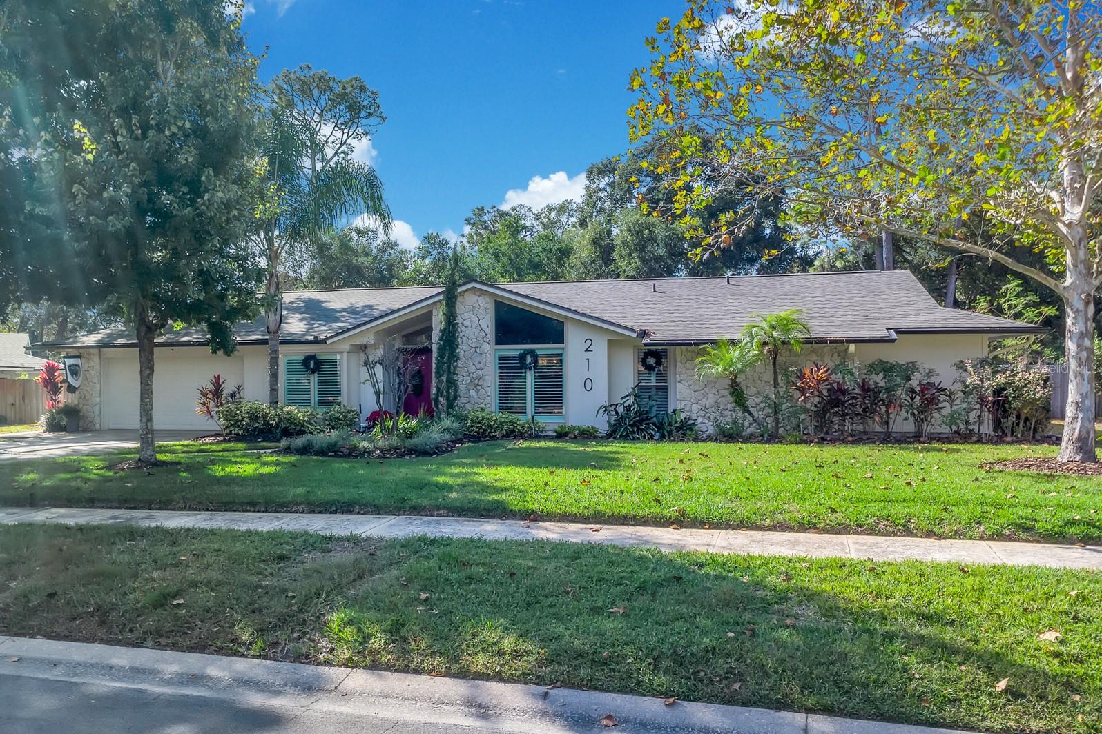 SWEETWATER OAKS - Residential