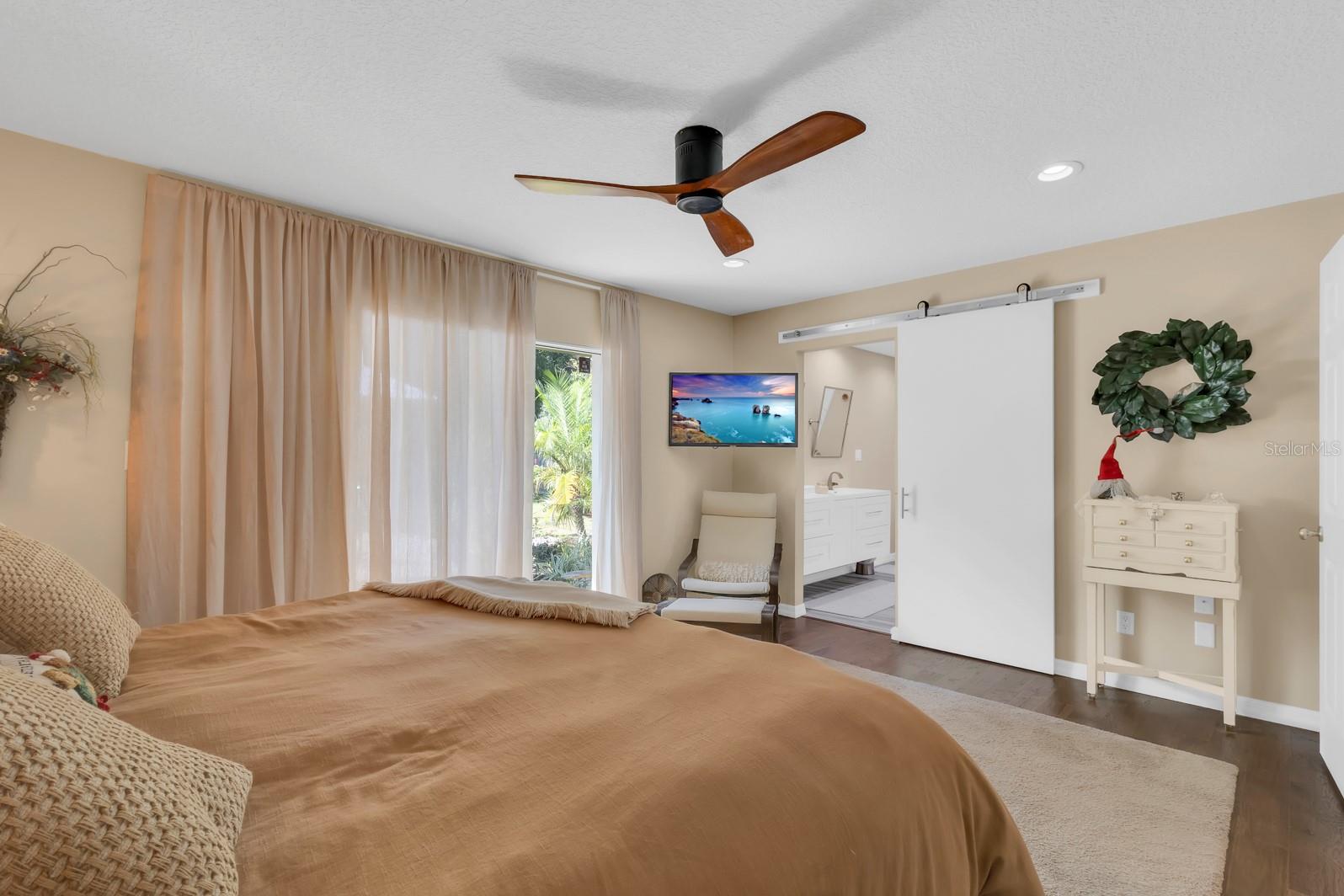 SWEETWATER OAKS - Residential