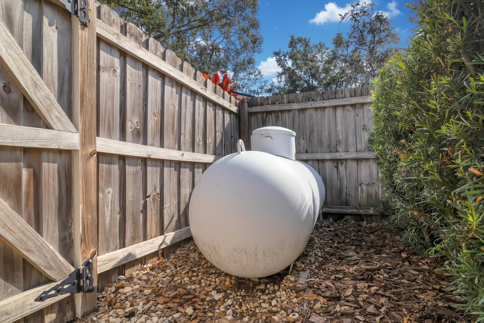 SWEETWATER OAKS - Residential