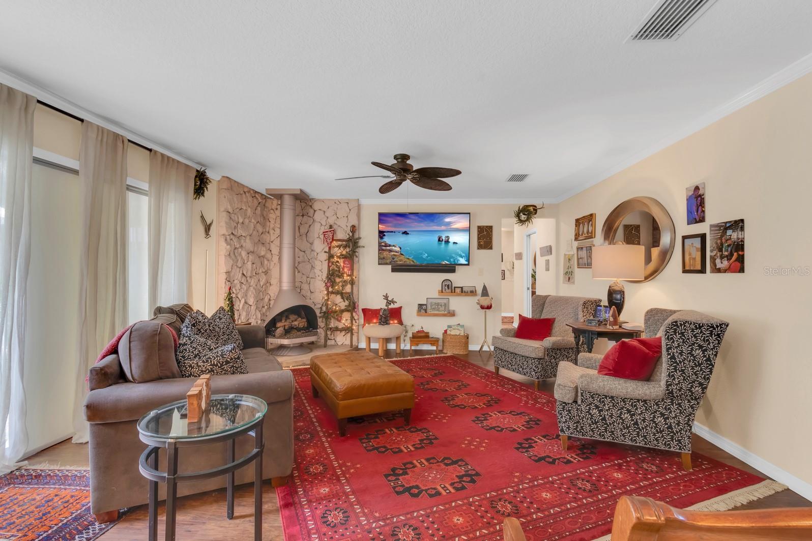 SWEETWATER OAKS - Residential