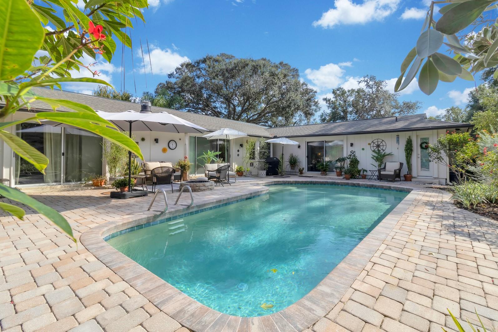 SWEETWATER OAKS - Residential