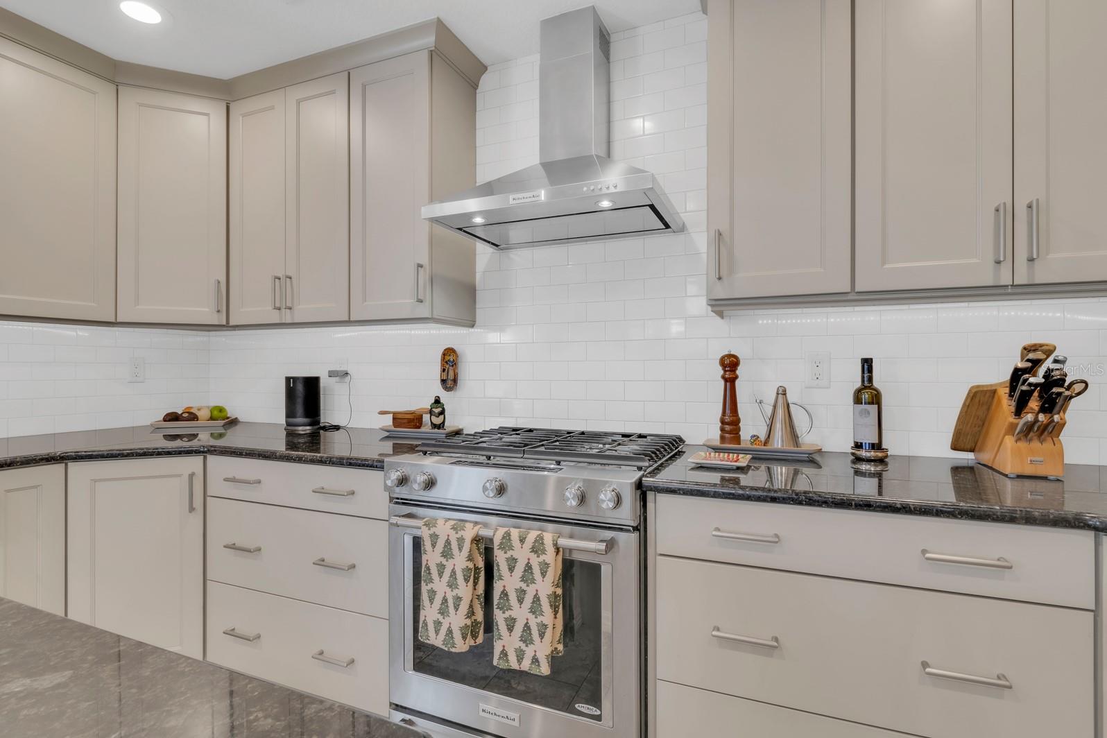 SWEETWATER OAKS - Residential