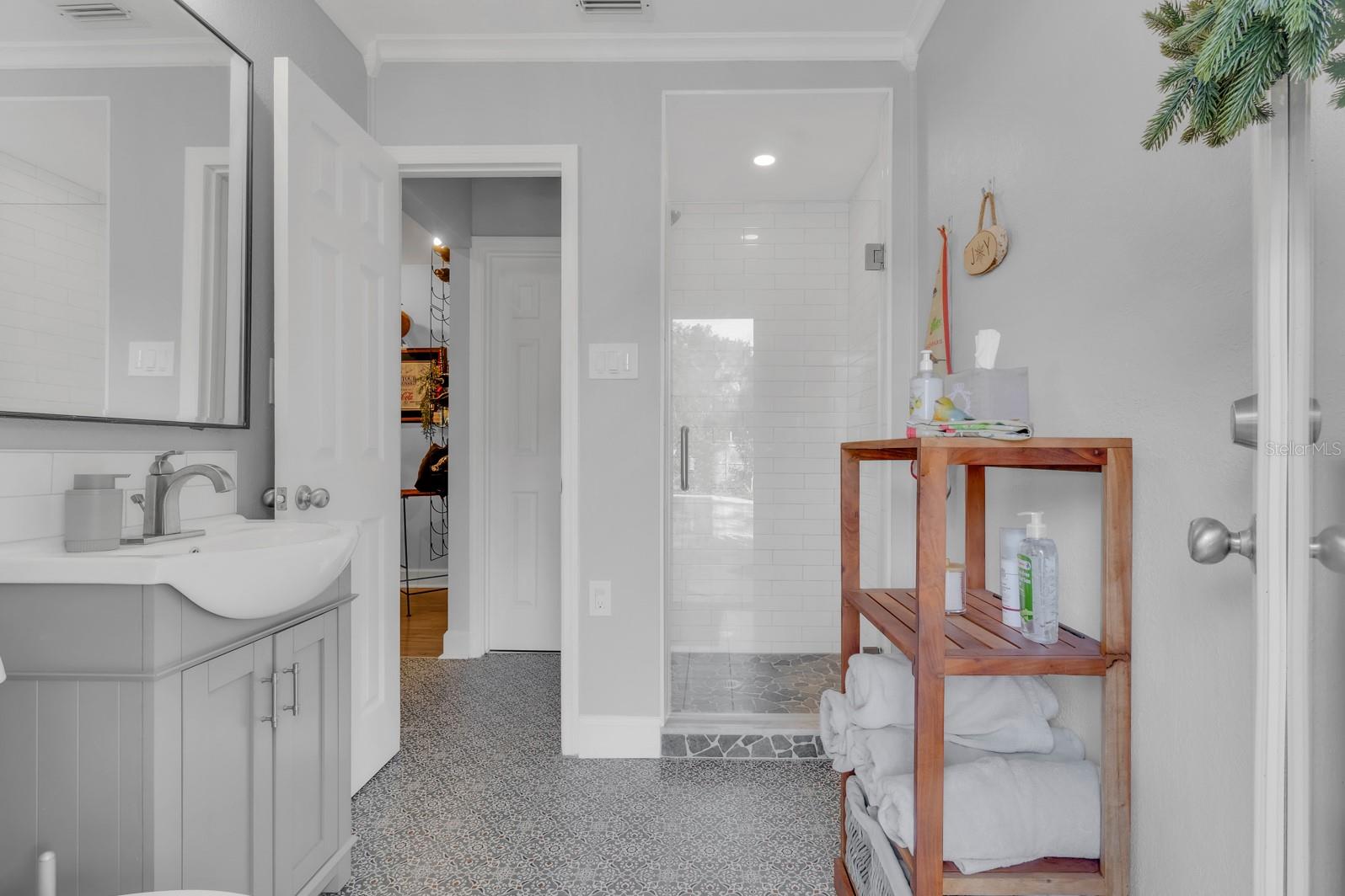 SWEETWATER OAKS - Residential