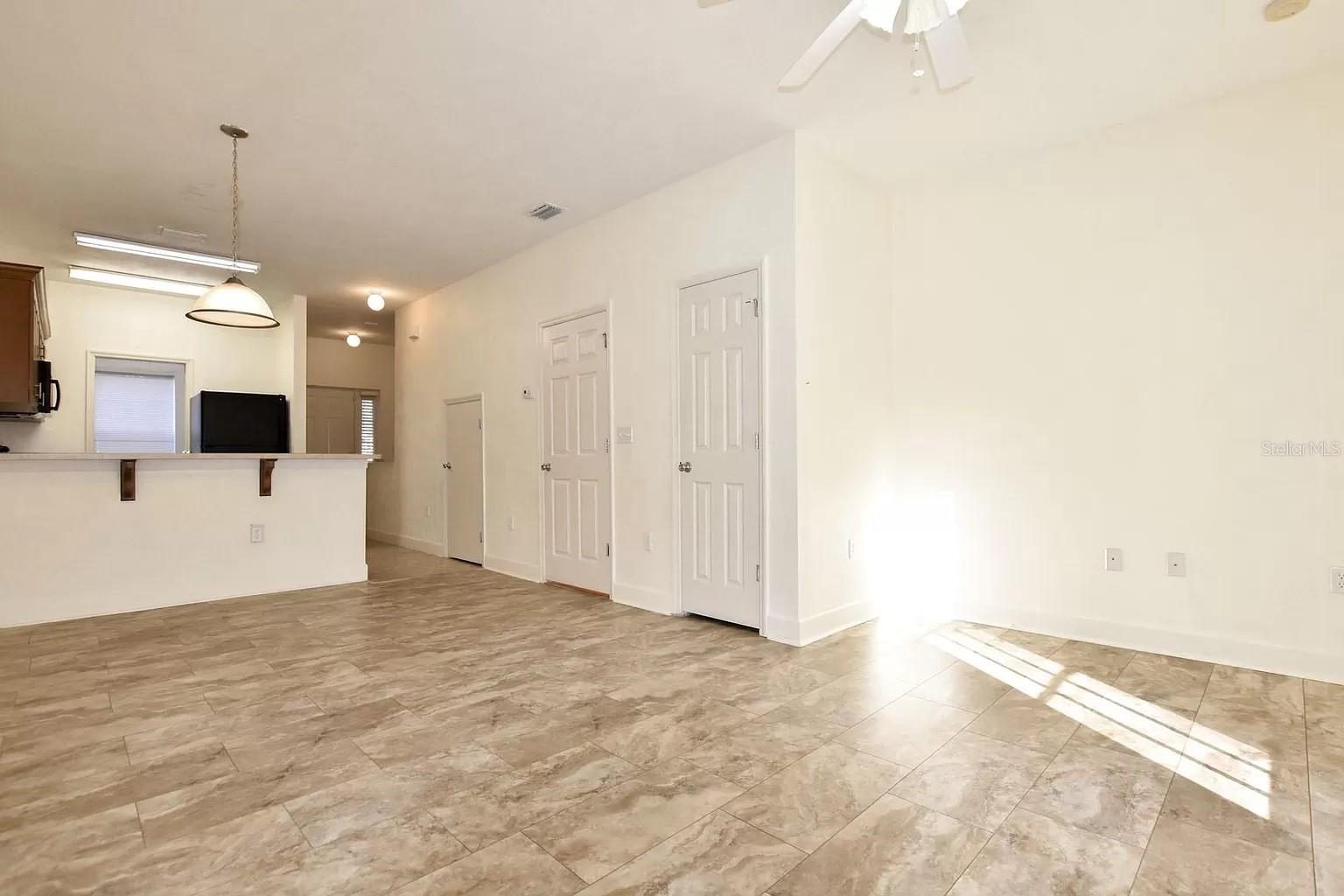 WOODS EDGE CONDO - Residential