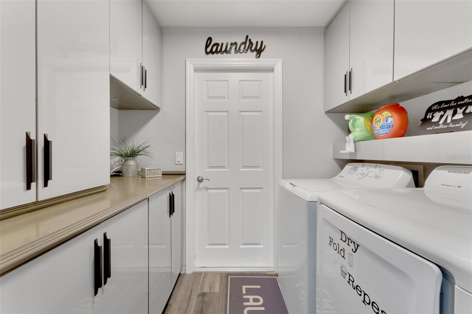 BENJAMIN ESTATES - Residential