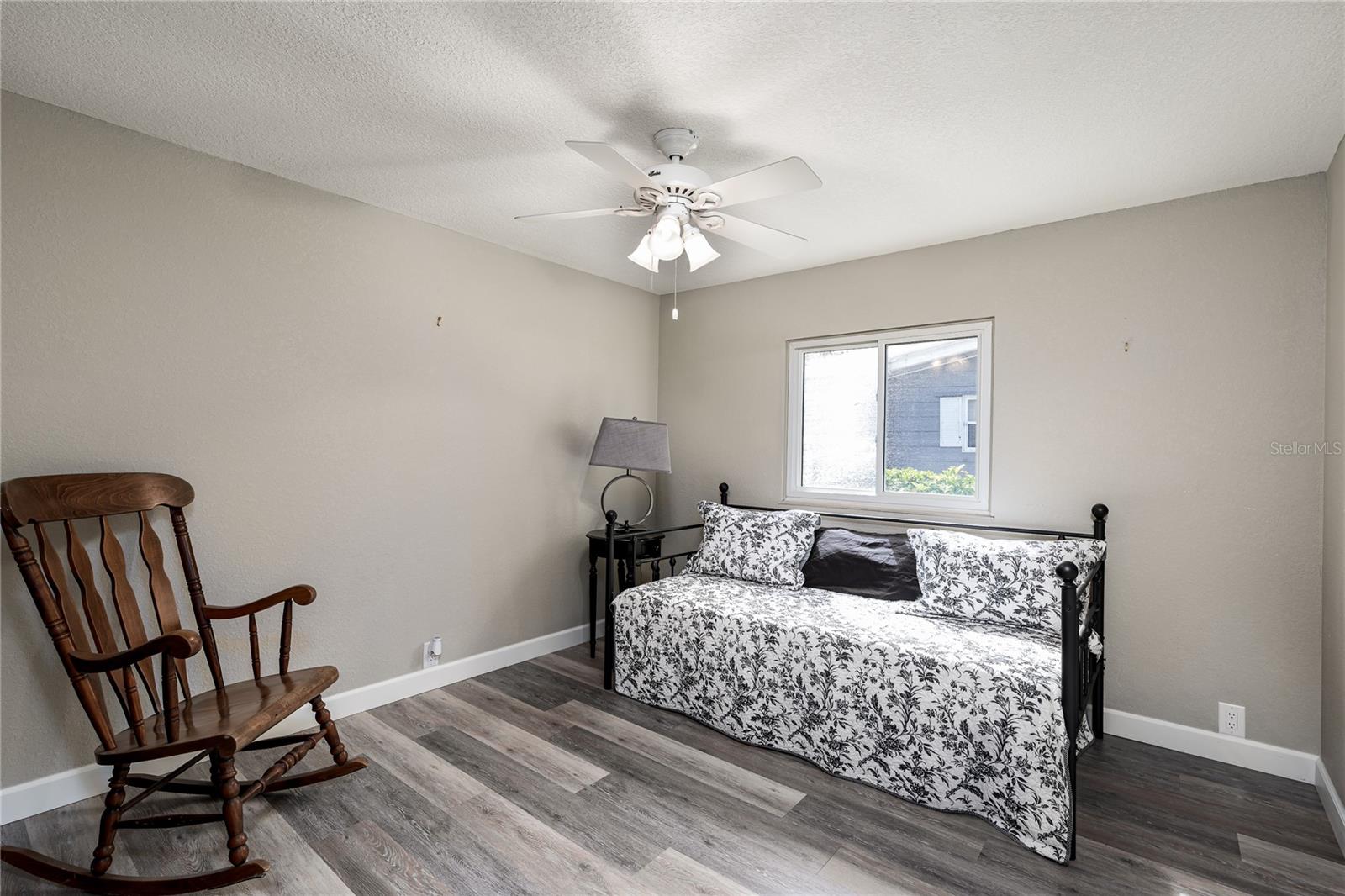 IMPERIAL LAKES ESTATES - Residential